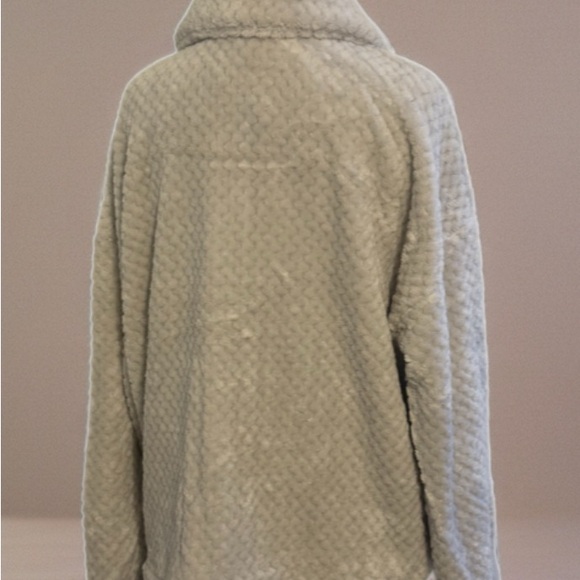 NWT-Simply Southern cozy snap jacket in fog color XL - Picture 3 of 5